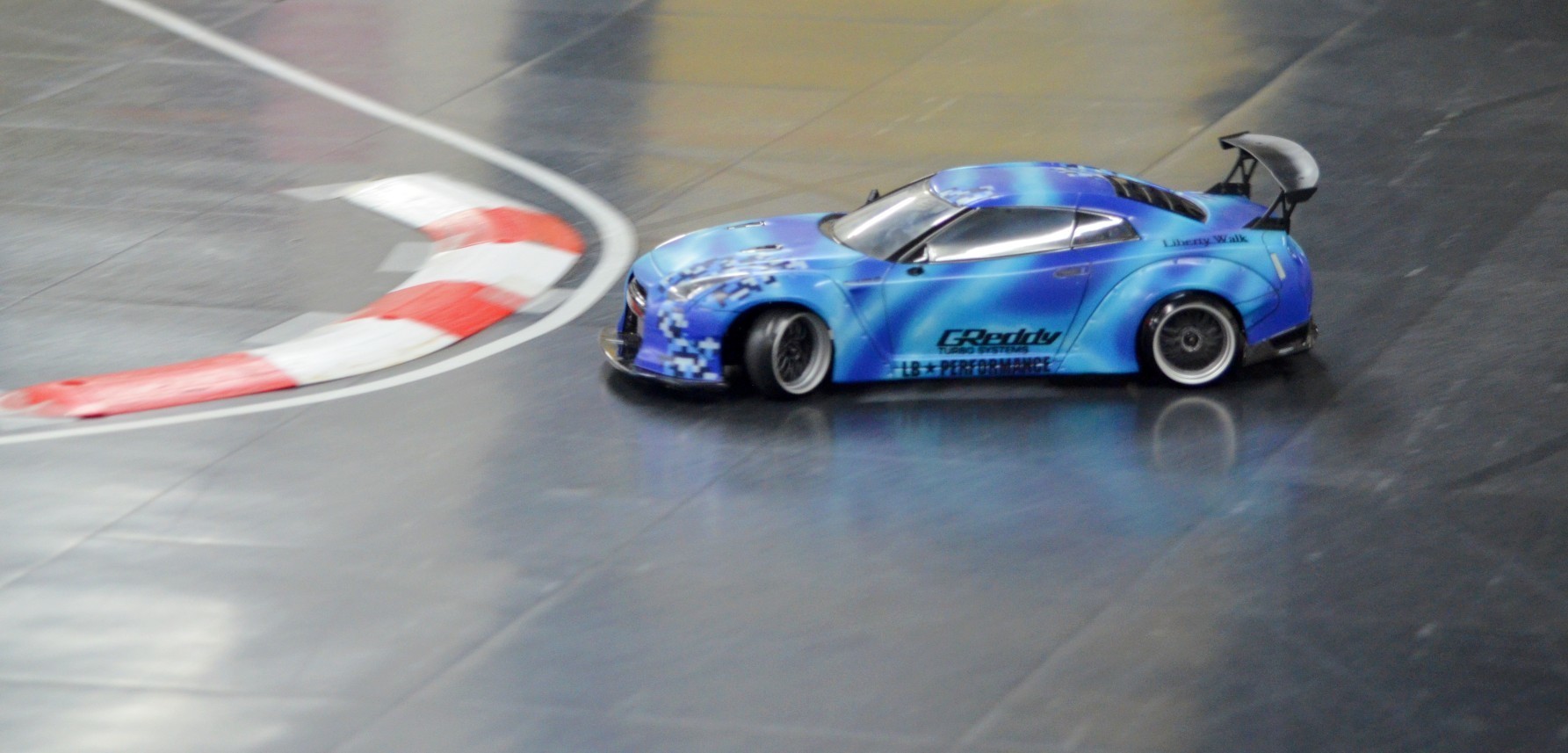 3RACING Sakura D5S 導入 RC•HIROBA: きよたかの車輪ぐるぐる 3RACING Sakura D5S 導入 RC•HIROBA: きよたかの車輪ぐるぐる